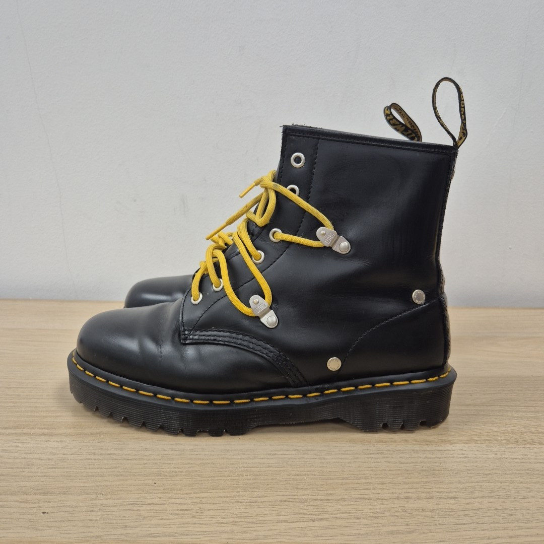 Dr Martens 1460 Bex Studded Black Smooth Leather Ankle 8 Holes Boots Size Uk 9