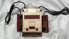 NINTENDO Classic Mini CLV-101 Famicom Jump Gold Edition Console 50th Anniversary