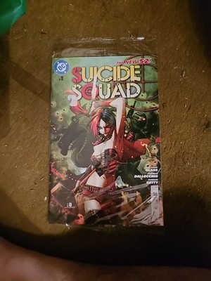 Suicide Squad 1A 1st Printing CBCS 9.4 Witnessed Sig Getty/Glass 2011