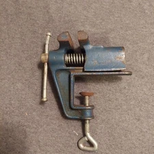 Vtg Clamp on tool bench vice blue 2.5" Jaw Width, With Swivel Pad Vise Clamp