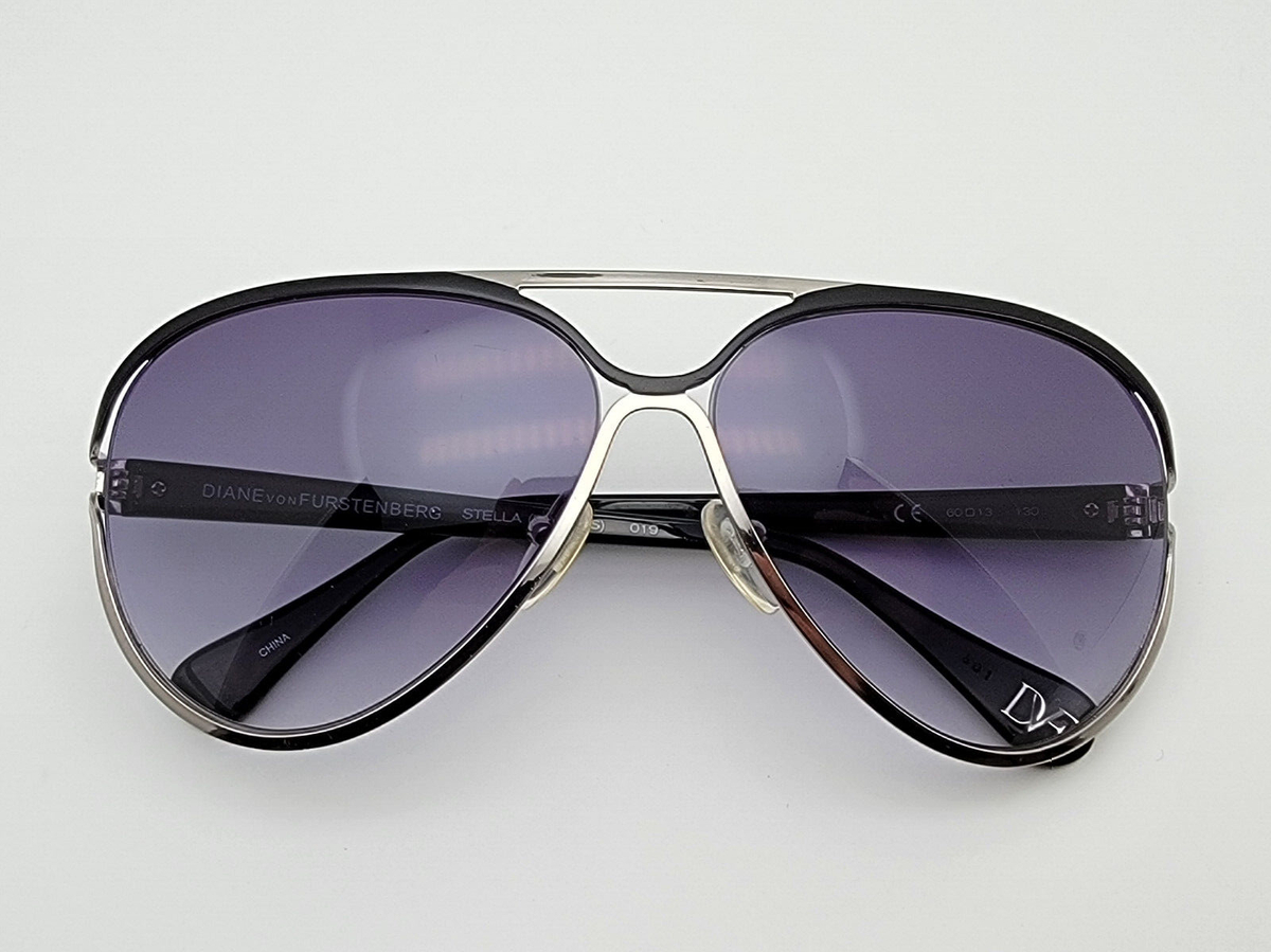 Diane Von Furstenberg Stella DVF817S Black Frame Grey  display picture 3