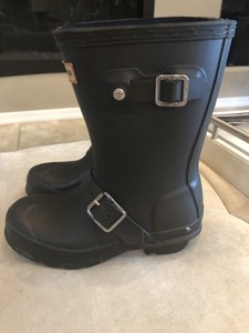 hunter rain boots size 12