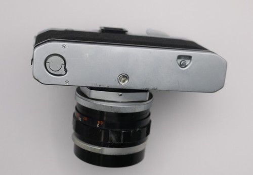 Canon FT QL 35mm fotocamera reflex pellicola + obiettivo 50mm f/1.4 FL II - testata e funzionante - Foto 15 di 21