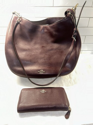 COACH Nomad Hobo Oxblood Wine Leather Purse W/ Matching Wallet Pre-owned