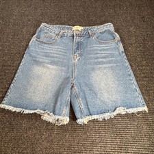 Umgee Denim Light Wash Frayed Hem Jean Shorts Style J4006 Size 5