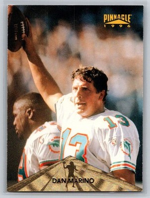 1996 Pinnacle Base Set #4 Dan Marino
