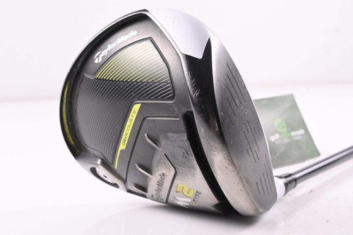 Taylormade M2 2017 D-Type Driver / 10.5 Degree / Stiff Flex Fujikura Speeder 661