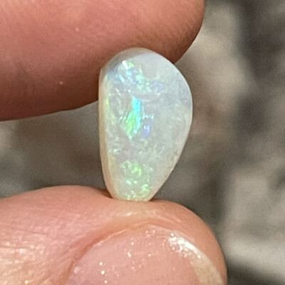 2ct 13.7x8.5x3.1mm Solid Australian Crystal Pipe Opal Cabochon Gem Free Form