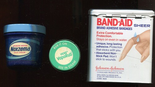 FIVE NOGSTALIC ITEMS FROM YEARS GONE BY - (W937) LQQK - Picture 4 of 4