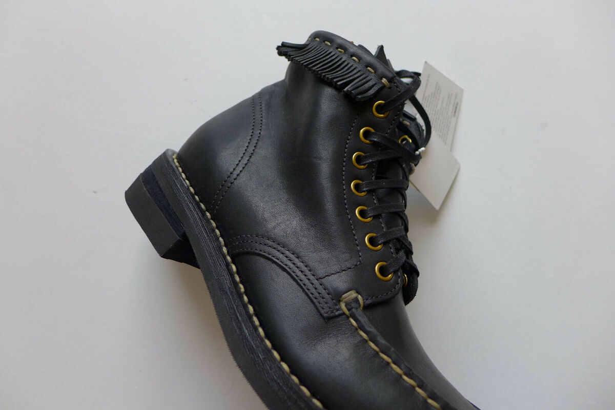 Visvim AW16 Blackfoot Moc Toe Boots in Black, size US8/UK7 Visvim AW16 Blackfoot Moc Toe Boots in Black, size US8/UK7