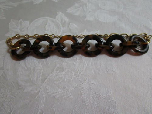 J Crew Tortoise Resin Lucite Large Link Necklace Signed Gold Tone Very Good - Picture 10 of 11