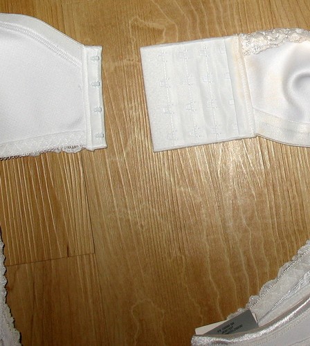 PLAYTEX - NEW - 54D - WIRELESS - 18 Hour Bra Style #3500 White Lace Trim - Picture 4 of 5