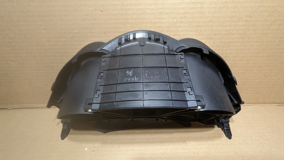 Cuadro de instrumentos Scion TC 2011-2013 bisel recorte Foto 3 de 4