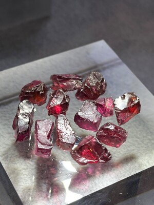 Purple Rhodolite Garnets. Natural ! 36.85 ctw ! 12 gems Vibrant Red ! Rare High