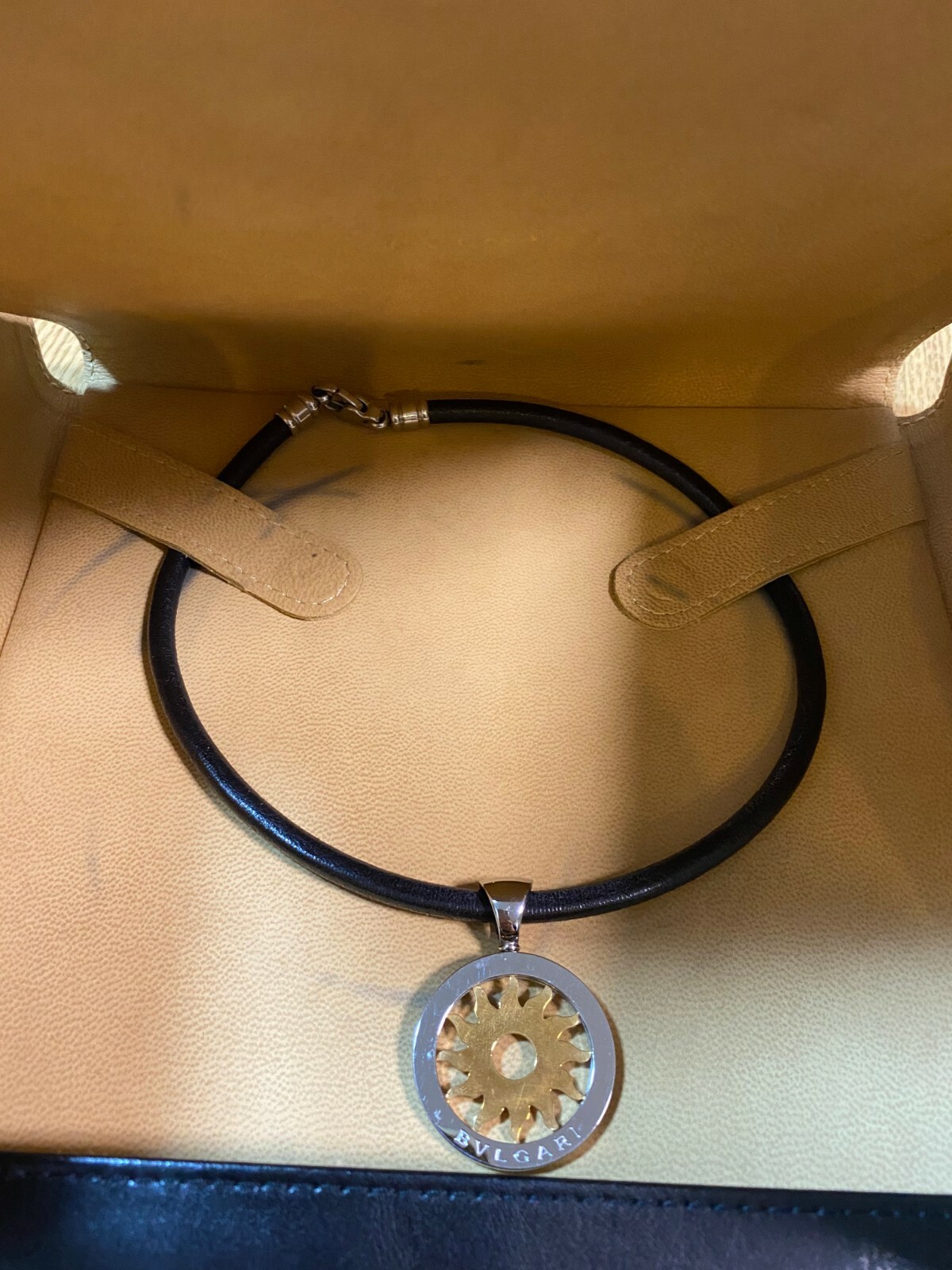 ブルガリ 750 ヴィサンチン クロス ペンダントトップ [g879-8]