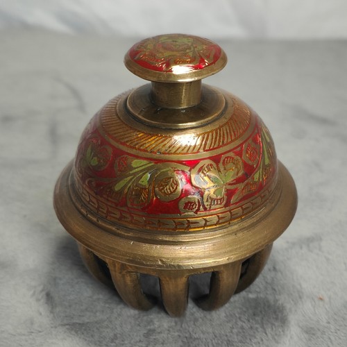 Indische Tempelglocke mit Messinggravur, Elefantenkrallenglocke, Vintage Gebetsglocke - 7 cm - Bild 4 von 9