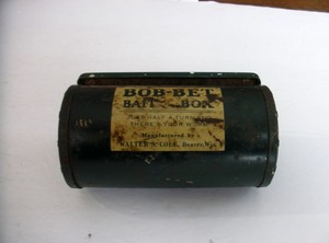 Vintage Walter S. Cole "BOB-BET BAIT BOX" Fishing Bait Container