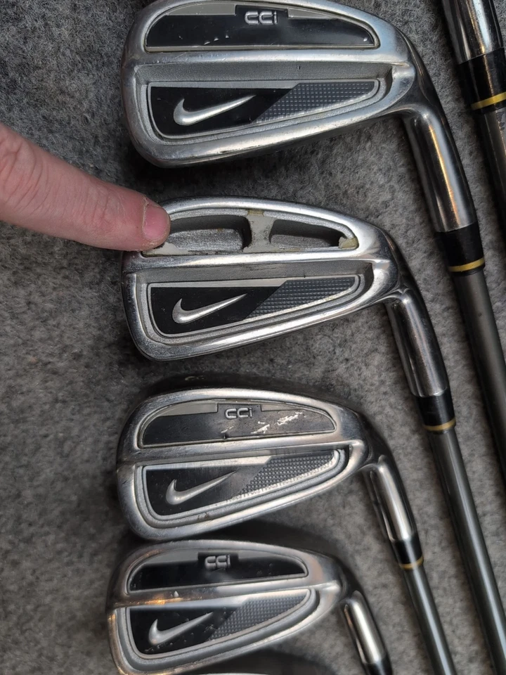 Juego de hierro Nike CCI 3-S Sasquatch Dynalite eje S para diestros (falta 4) Foto 3 de 4