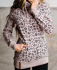 NEW Women's AMPERSAND Ave SingleHood Sweatshirt Queen of the Jungle Hoodie S B54