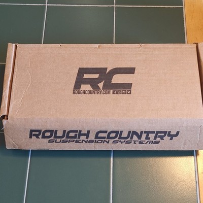 2.5-3in Rough Country Lift For 2007-2021 Toyota Tundra (Old Style Spacers)