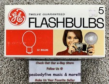 Vintage GE GENERAL ELECTRIC 5 Flashbulbs FULL Box Of 12 Bulbs New Old Stock