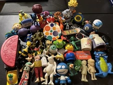 Massive Vintage McDonald’s Burger King Wendys Toy Lot