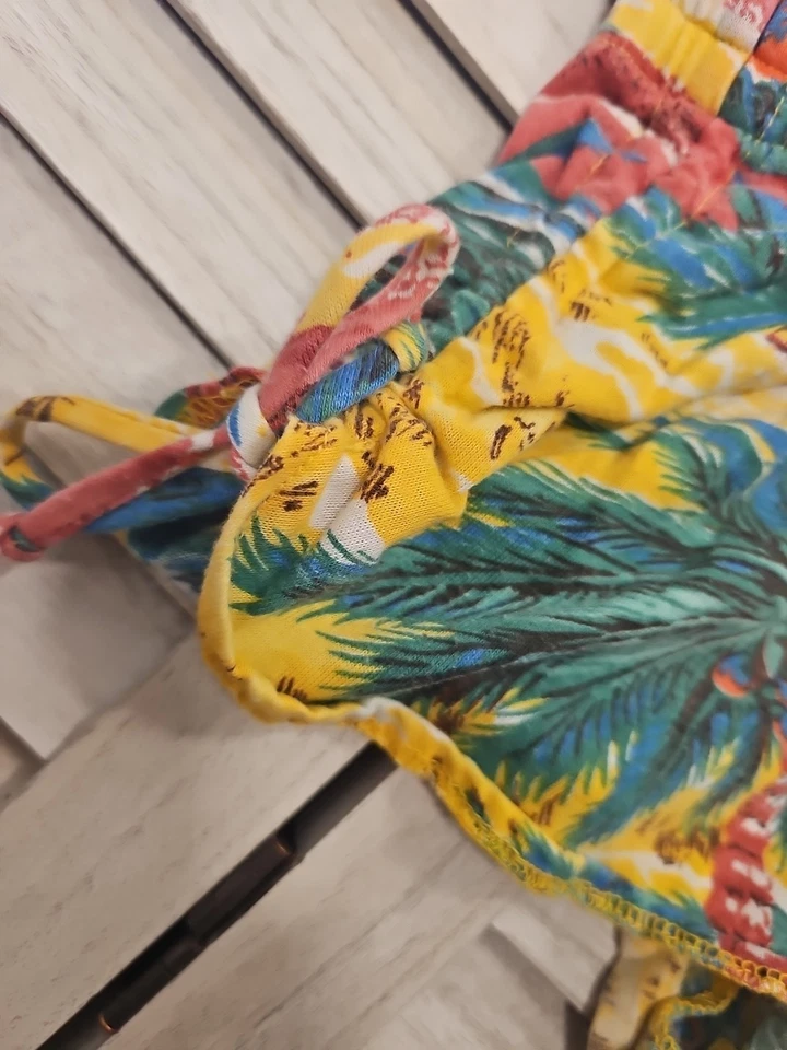 VIntage 1970s / 80's Hang Ten Hawaiian Girl's cotton shorts size M  - Image 3 of 4