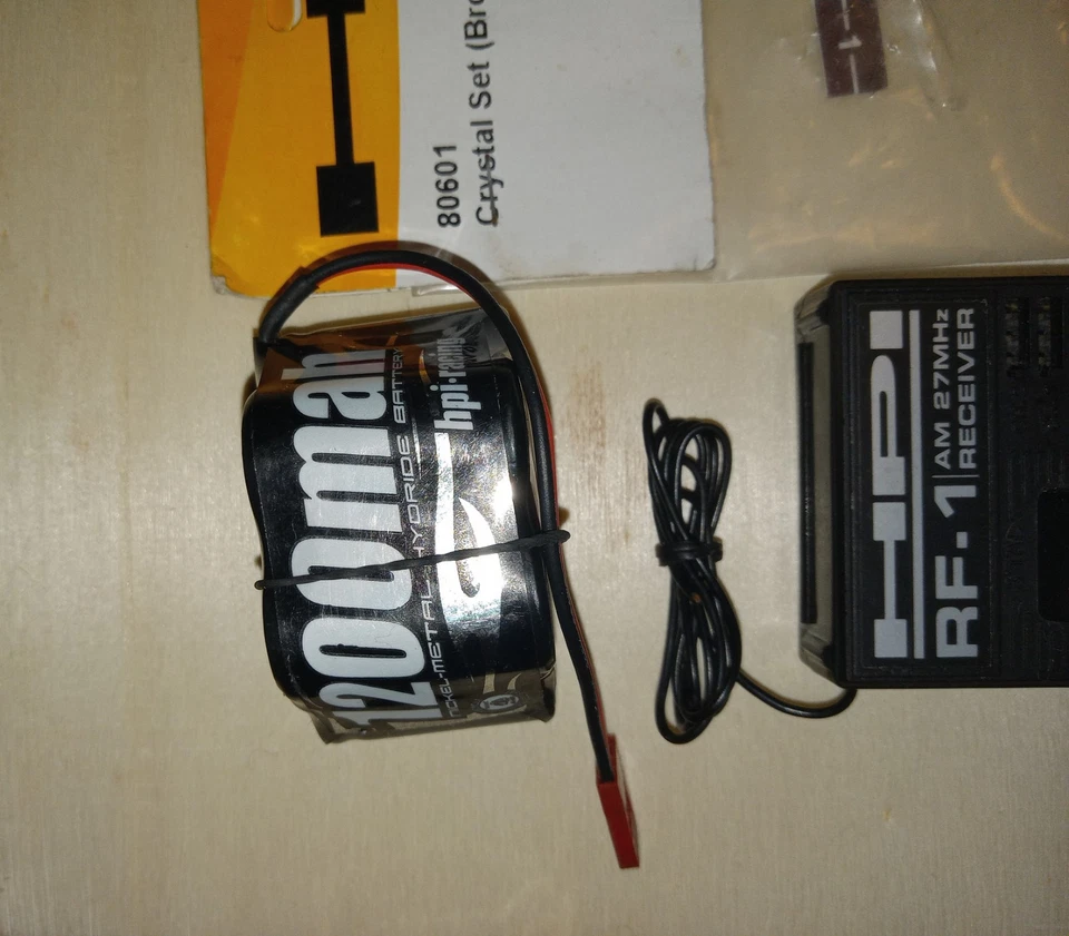 HPI RF-1 AM 27MHz Rc Receiver, HPI 1200MAH PACK. W/ CRYSTAL SET #1 TX, RX RC Rs4 - Image 3 of 4