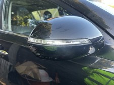 Kia Sportage Mk3 SL 10-16 OS Drivers Right Powerfold Wing Mirror 1K Black A74025
