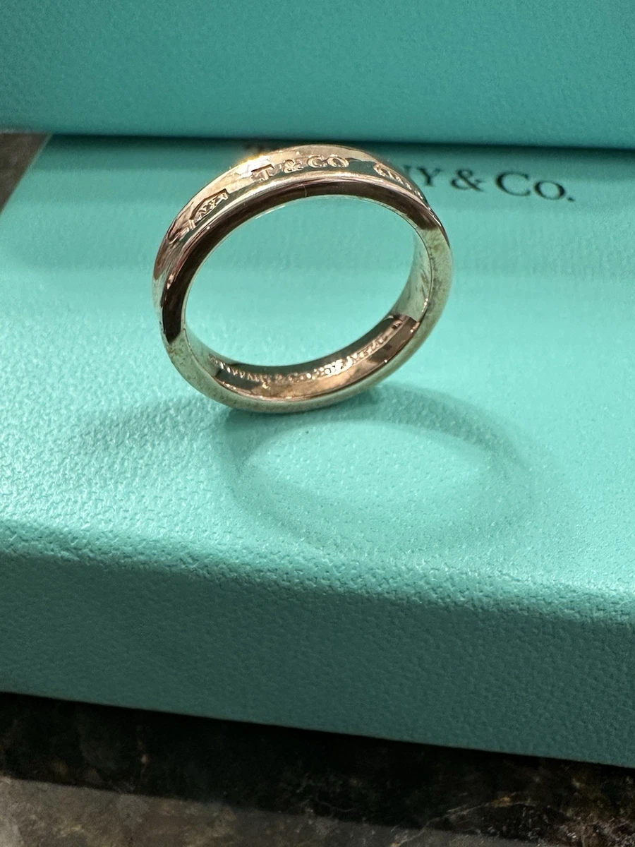 Tiffany & Co. Band Rings without Stone Rose Gold Fine Rings for