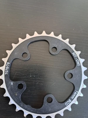 BBB Kettenblatt/Chainring 30T 74mm BCD CNC New - Bild 1 von 2