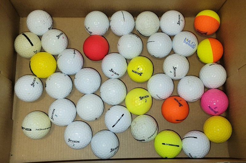 Golf Balls - 38 Srixon used, but usable balls