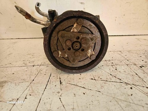 RENAULT CLIO II BB0/1/2, CB0/1/2 Kondensatpumpe Klimaanalge 8200365787 34681818