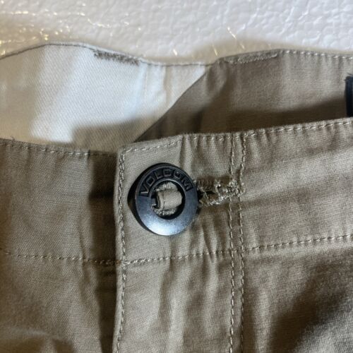 Volcom Short Size 36 - Picture 3 of 14