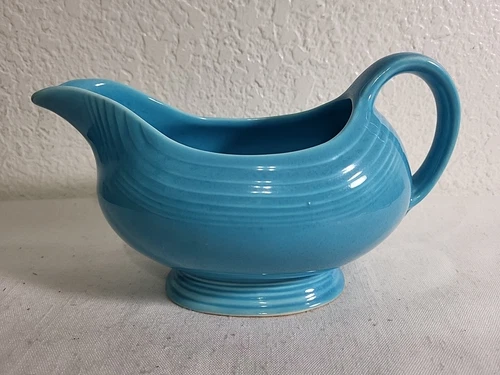 Vintage Fiestaware Sauce Gravy Boat Dish Beautiful Turquoise Color *Made in USA*