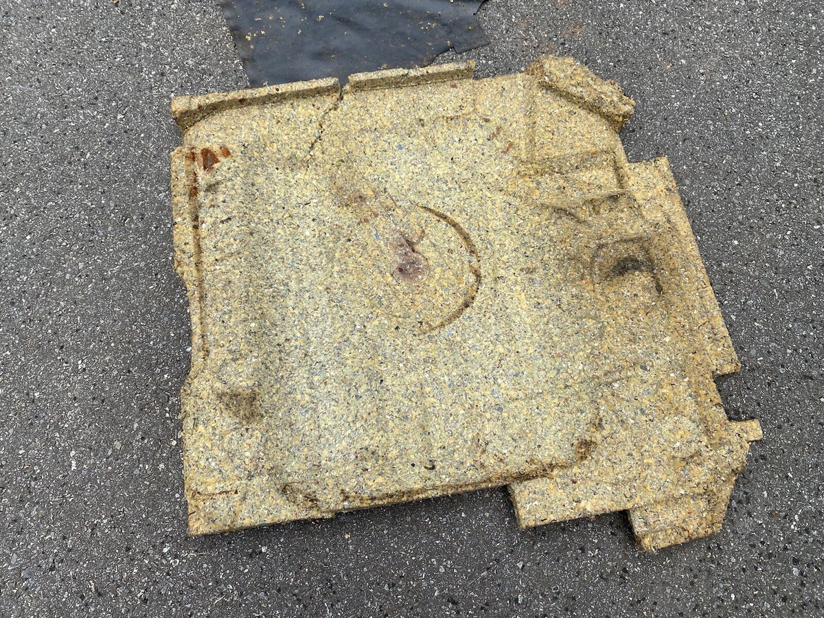 1984-86 Nissan Z31 300ZX OEM Rear Hatch Underneath Spare Storage