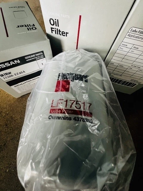 (1) Filtro de aceite nuevo OEM Nissan 15208-EZ40A para Nissan Titan XD 2016-2019 Foto 4 de 4