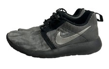 Nike Black Silver Roshe One Flight Weight Running Shoes Youth Sz 4.5 705485-009