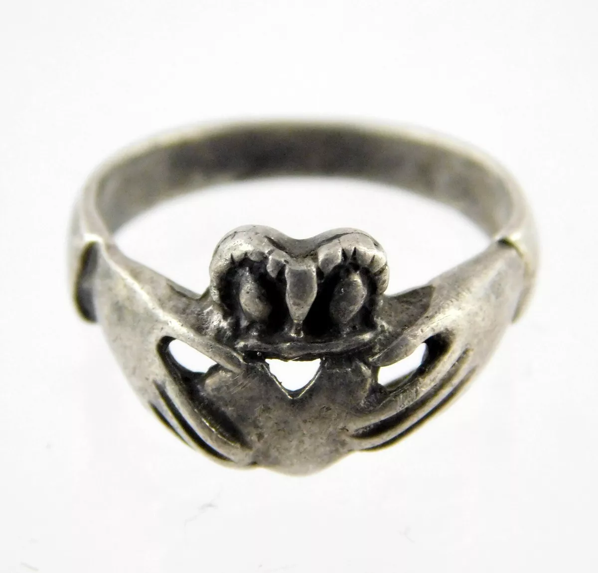 Sterling shop silver claddagh