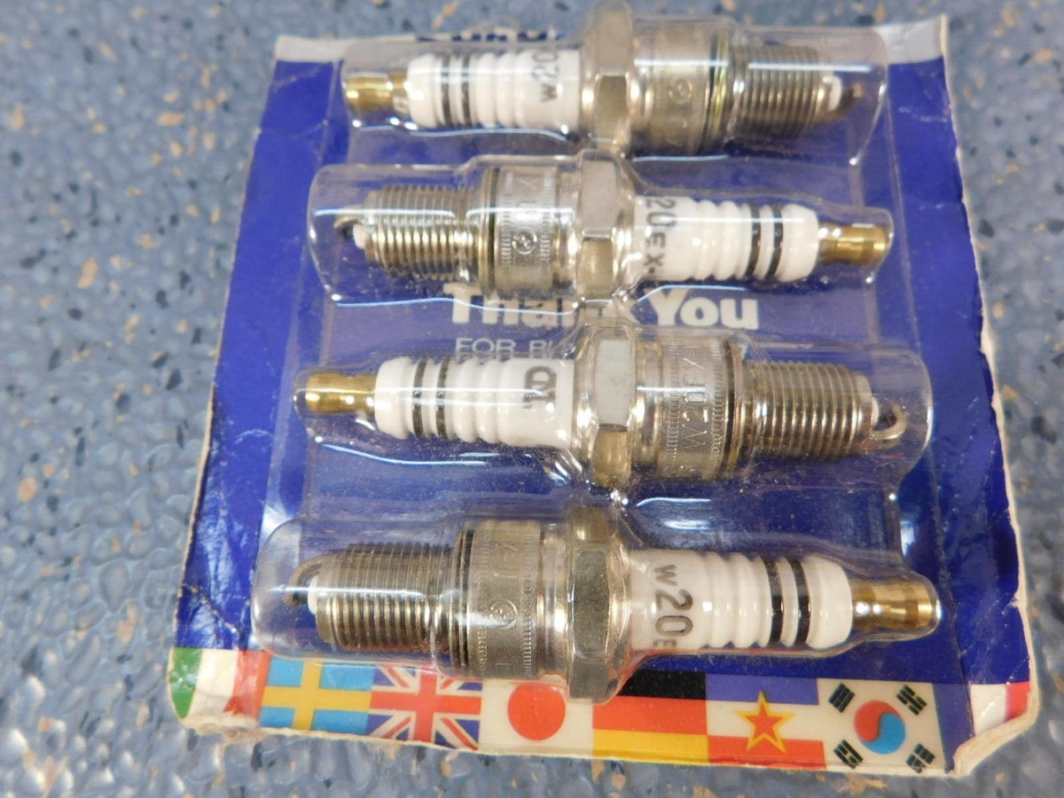 ユキコ Nippon Denso Spark Plug W20EX-U each | eBay