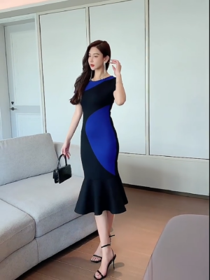 comfortable cocktail dresses Tadashi Shoji Avalon Pleated Velvet Cocktail Dress