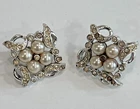 Vtg Faux Diamond pearls silver Tone Flower Clip On Earrings Costume Jewelry