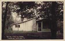 A View Of Bunge & Collins Lodge, Tomahawk Lake, Wisconsin WI RPPC
