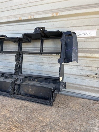 2015 2016 2017 2018 2019 2020 2021 2022 Chevrolet Colorado Shutter Used Oem - Picture 9 of 11
