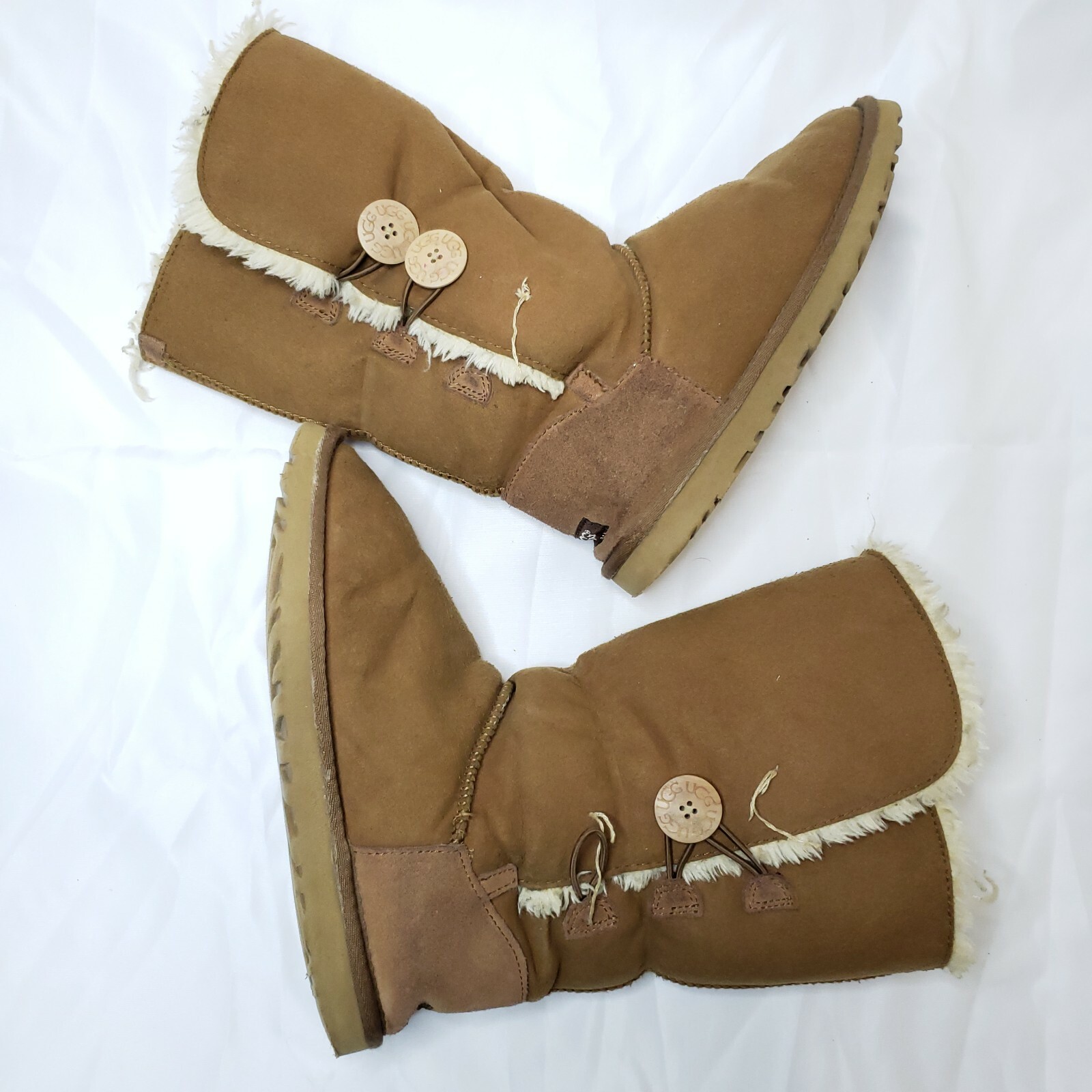 Ugg Bailey Triple Button Boots Size 9 - image 12