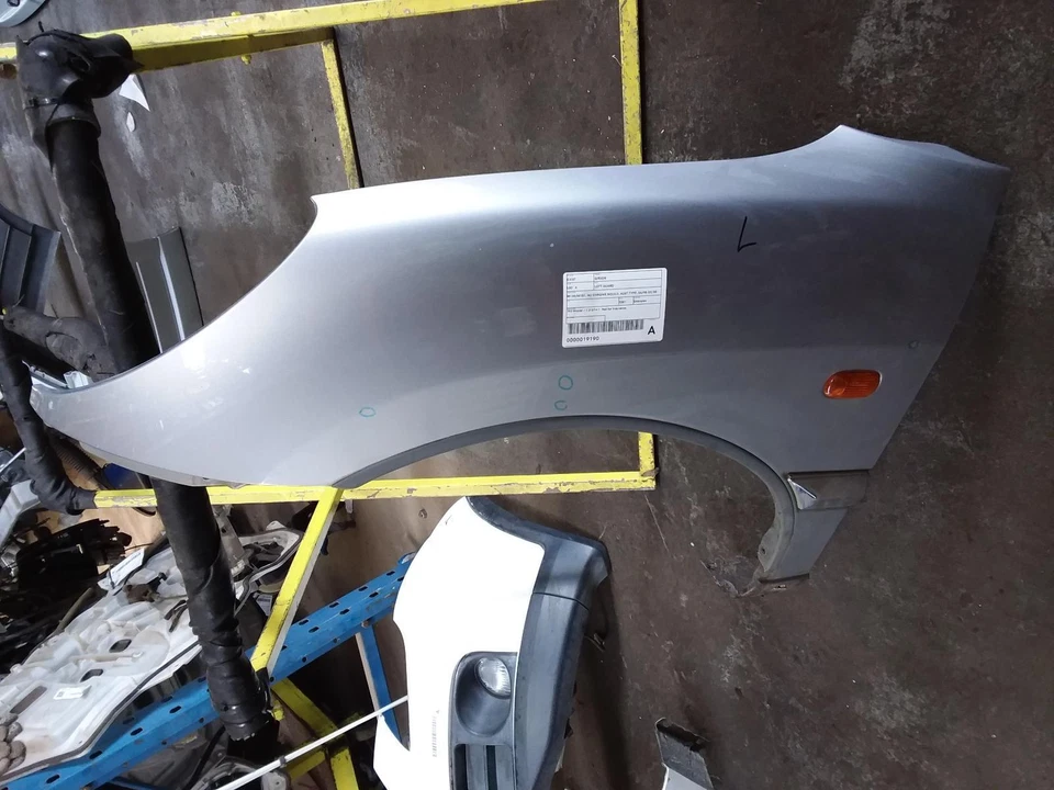 DAIHATSU SIRION LEFT GUARD M100/M101, JAP TYPE, 06/98-02/05 98 99 00 01 02 03 04 - image 2 of 3