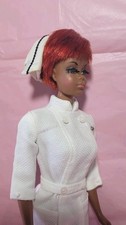 Barbie vintage TNT JULIA bambola infermiera con vestito 1968 EXC bellissima!!