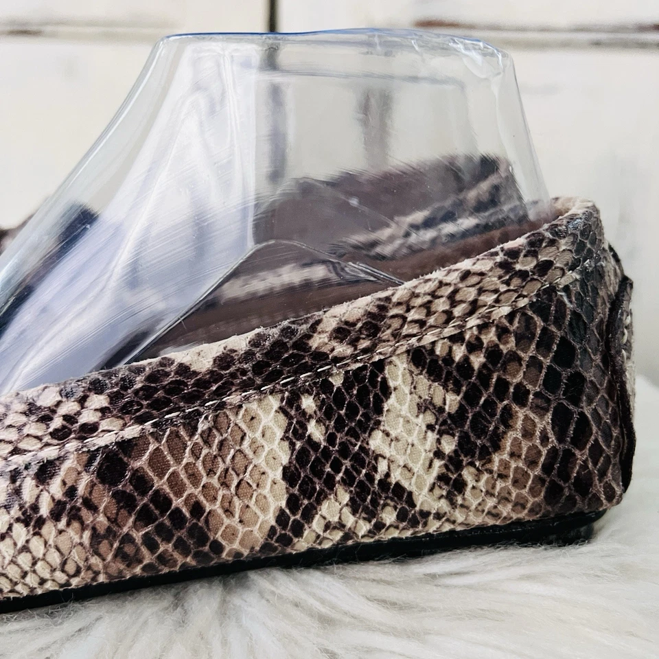 Zapatos mocasines cómodos Impo Dario de cuero gris y negro imitación piel de serpiente para mujer 8,5 M Foto 3 de 4