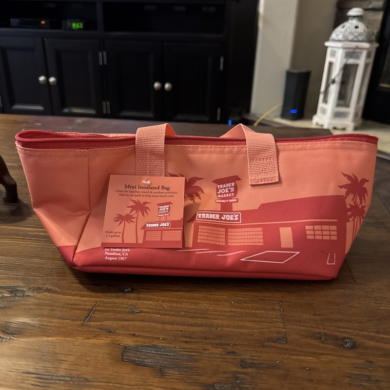 Trader Joes NEW Mini Insulated Tote Lunch Bag Orange Summer 2026