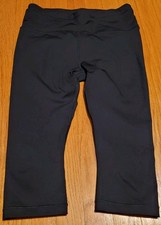 Athleta Accelerate Crop Leggings 3/4 Length Black Women's Sz Medium EUC